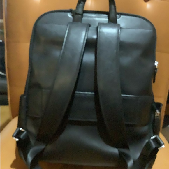 tumi stanton becca backpack